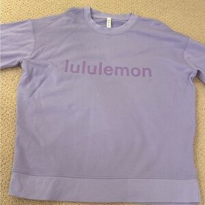 Lululemon Perfectly Oversized Crew *Graphic-
Lilac Smoke